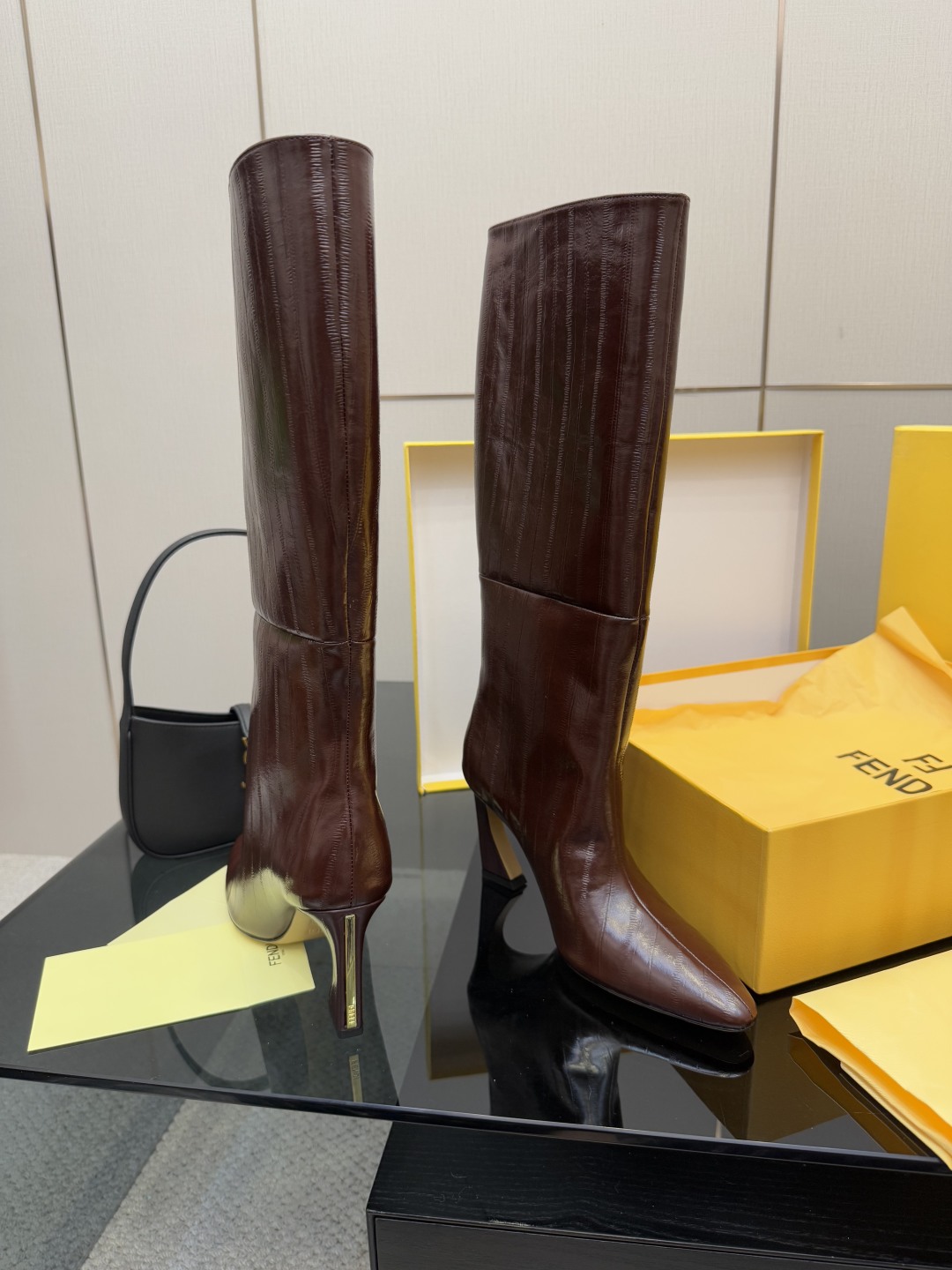 20251022/Fendi_251022-3